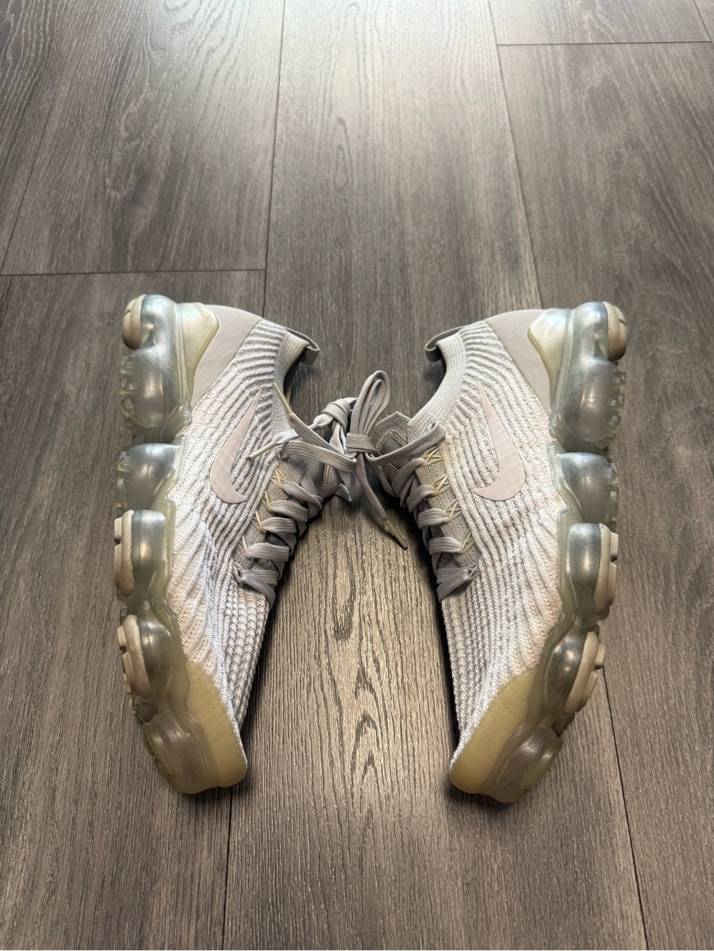 Nike Air VaporMax Women's Size 9.5 Flyknit 3 Platinum Running Shoes AJ6910-100